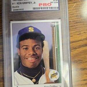 Ken Griffey Jr. Rookie Card